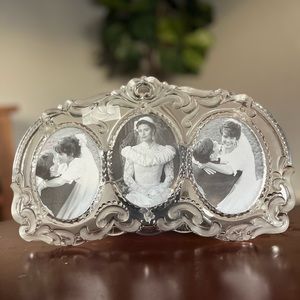 Vintage Mikasa Crystal picture frame